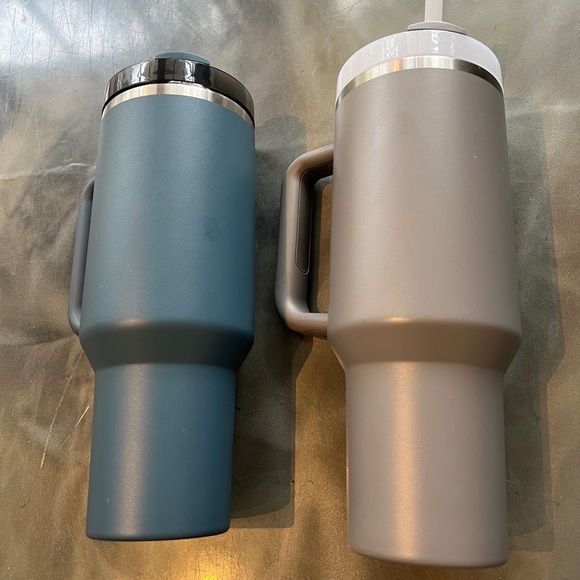 Stanley Cups - Set of 2 - Picture 2 of 6